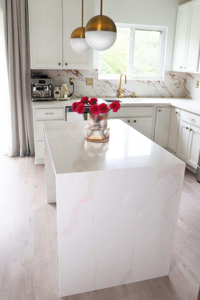 Calacatta Gold Countertops