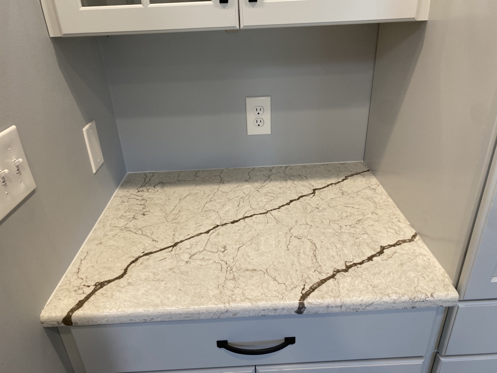 Diamonte Quartz 61 SF countertops