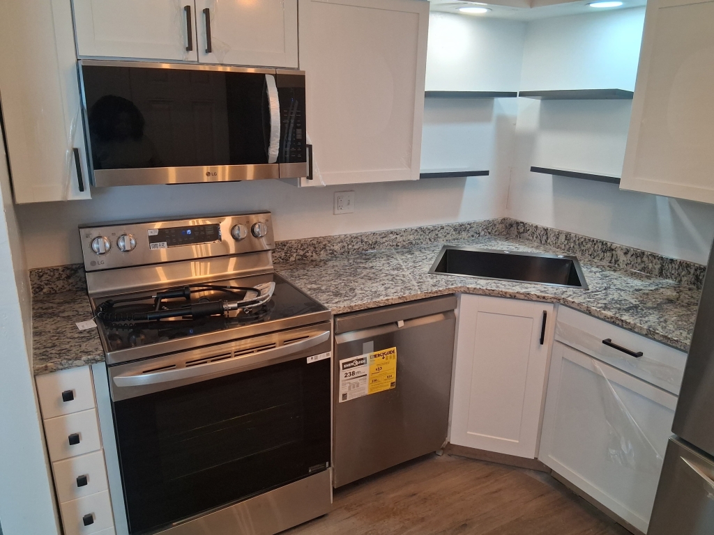Dallas White Granite Dallas White Granite