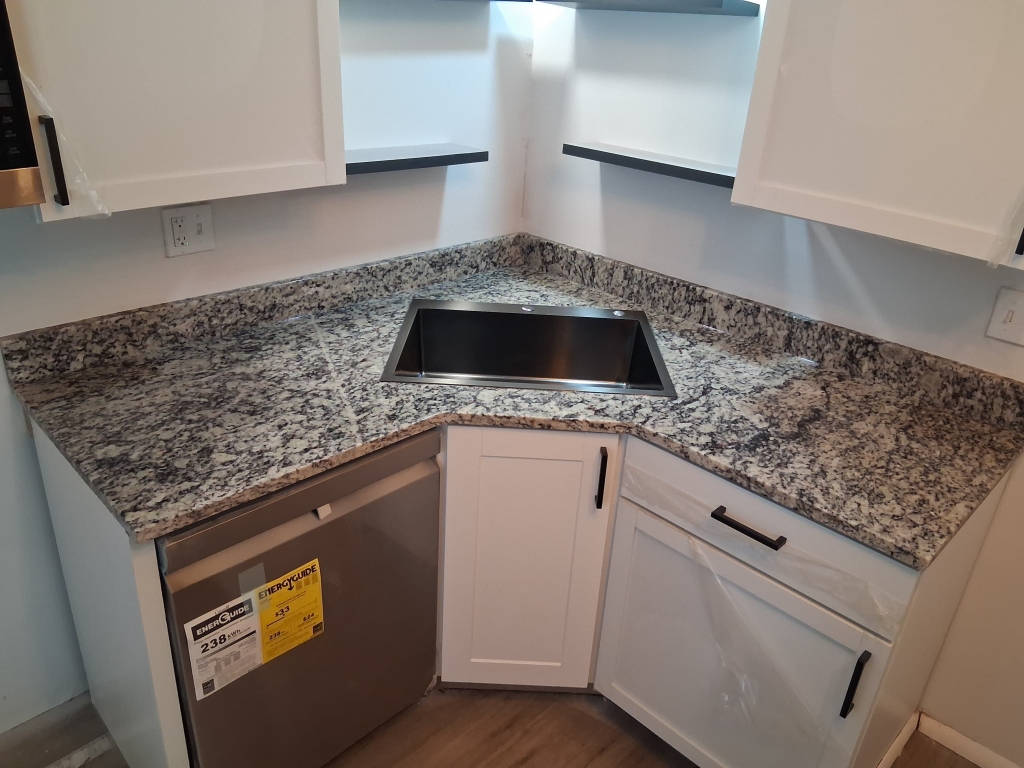Dallas White Granite Dallas White Granite